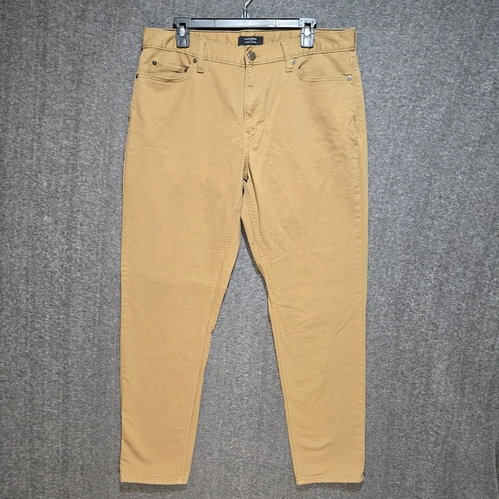 Banana Republic Traveler Athletic Tapered Fit Pants Mens 35x32 Tan Khaki Chino‎